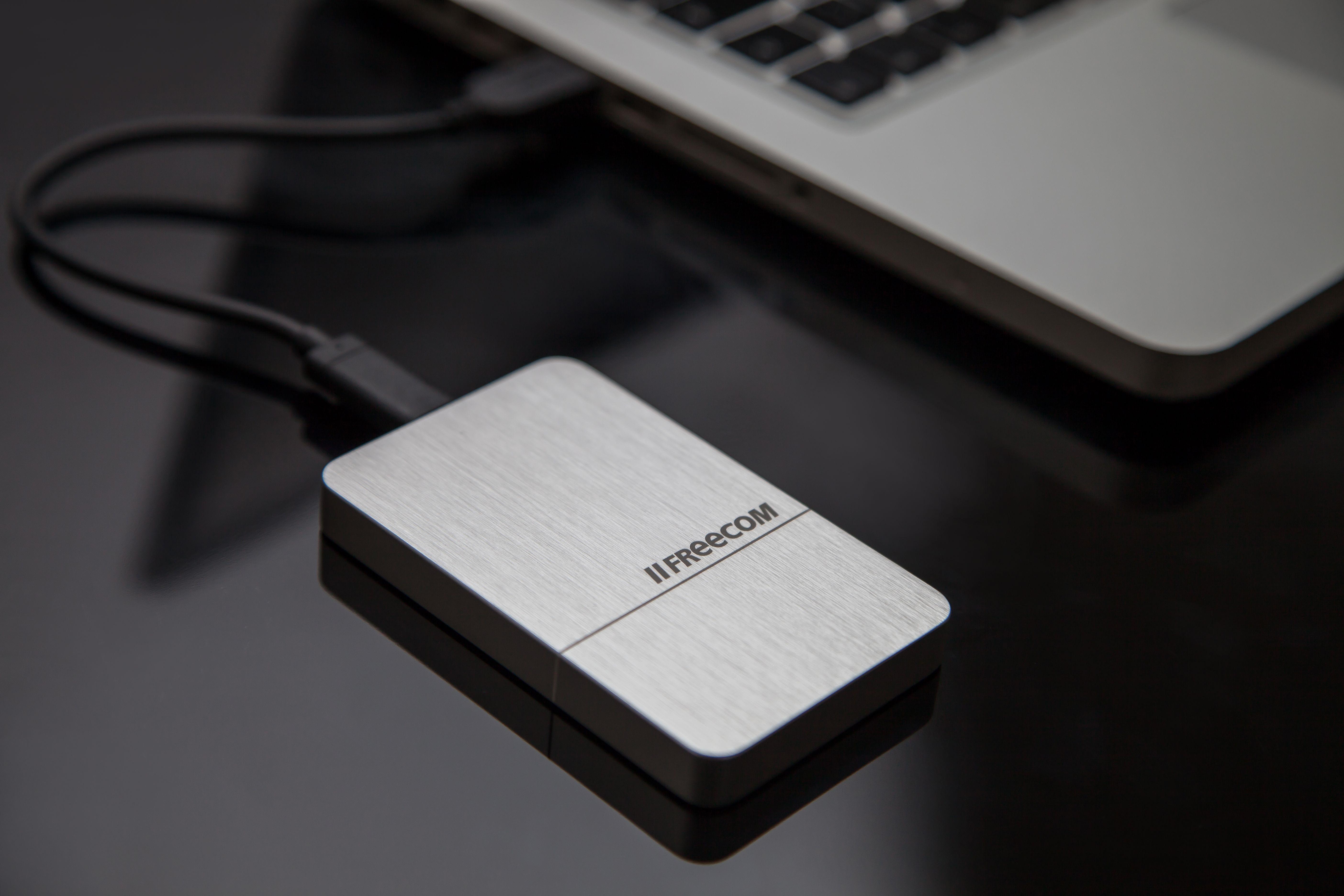 Kietasis diskas Išorinis SSD FreeCom mSSD MAXX 512GB Sidabrinė (56394)