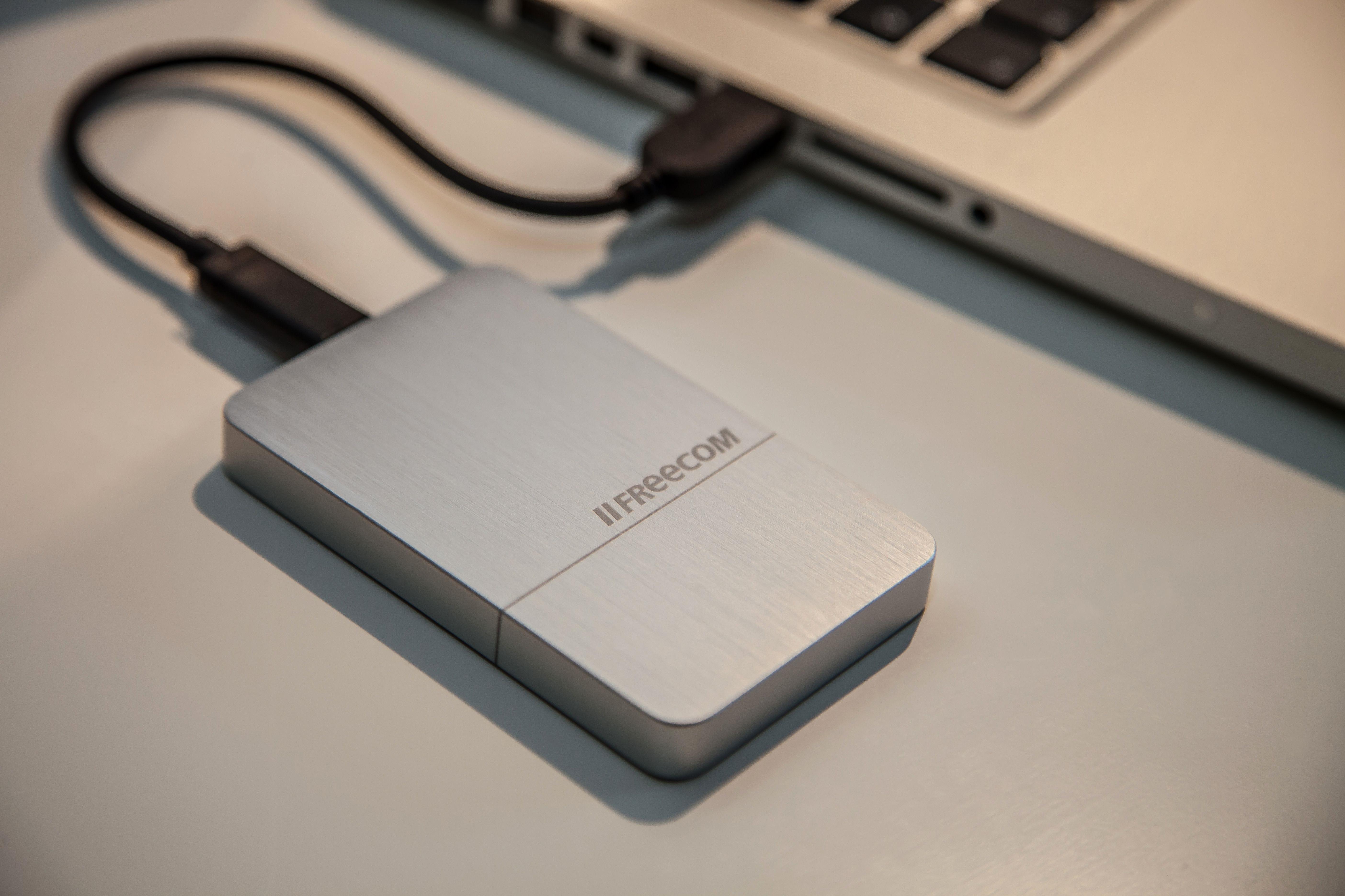 Kietasis diskas Išorinis SSD FreeCom mSSD MAXX 512GB Sidabrinė (56394)