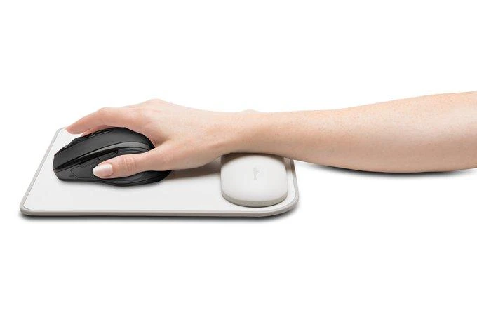 KENSINGTON K50437EU Kensington ErgoSoft Pelės kilimėlis su riešo atrama For Standard Mouse Pilkas