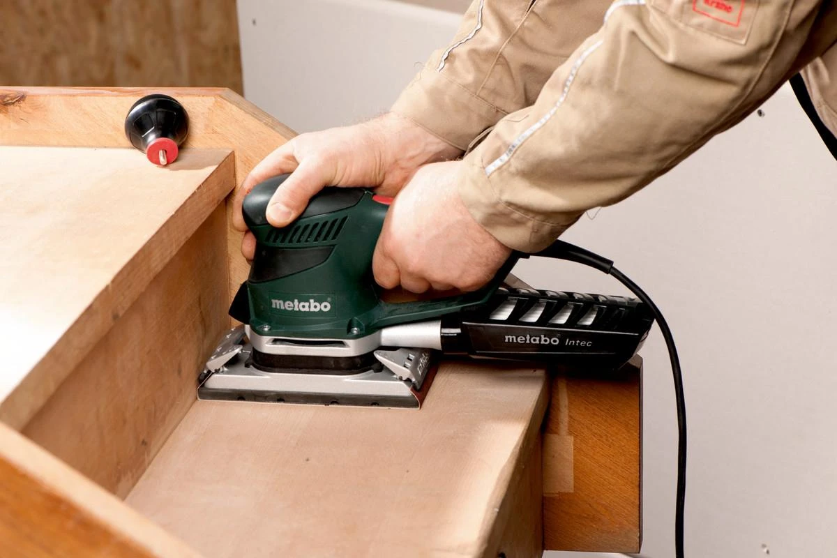 Plokštuminis šlifuoklis Metabo SRE 4351 TurboTec