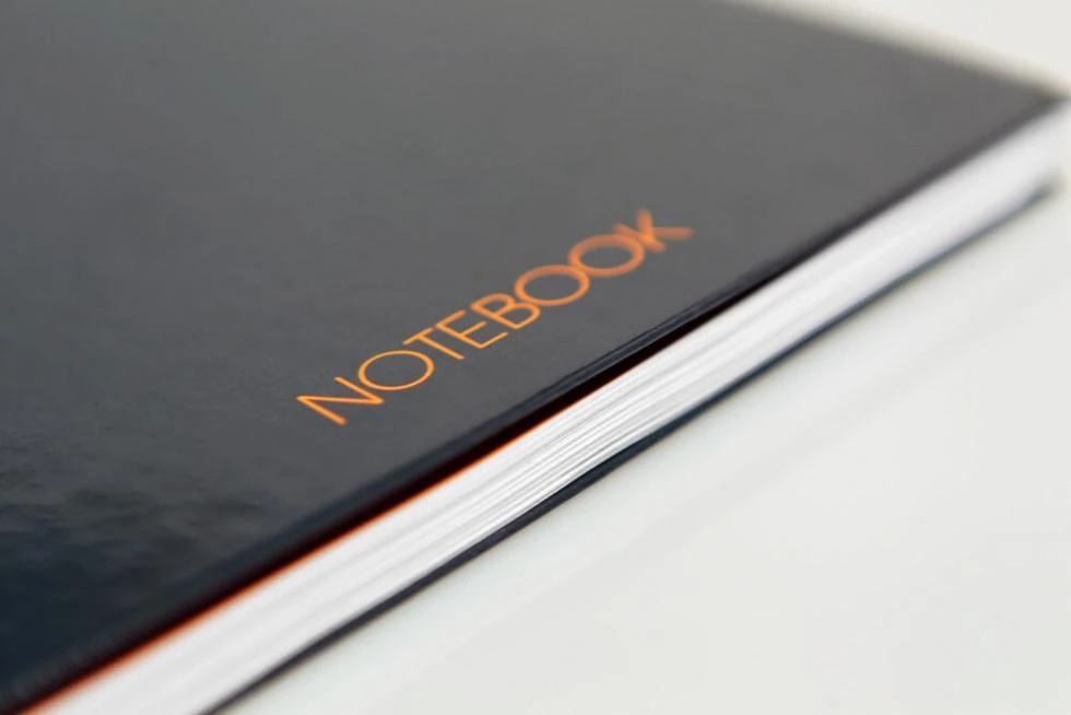 Sąsiuvinis su spirale OXFORD INTERNATIONAL NOTEBOOK, A4+, 80 lapų, langeliai