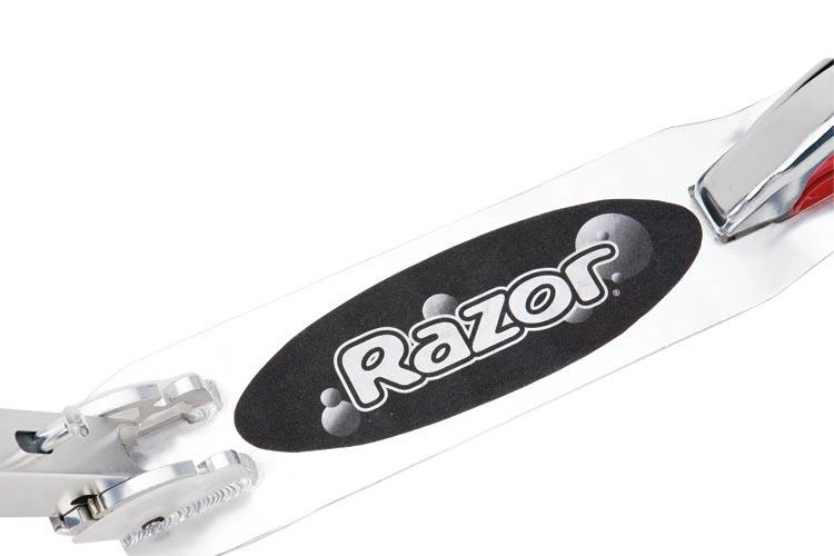 Razor A5 Lux paspirtukas Juodas