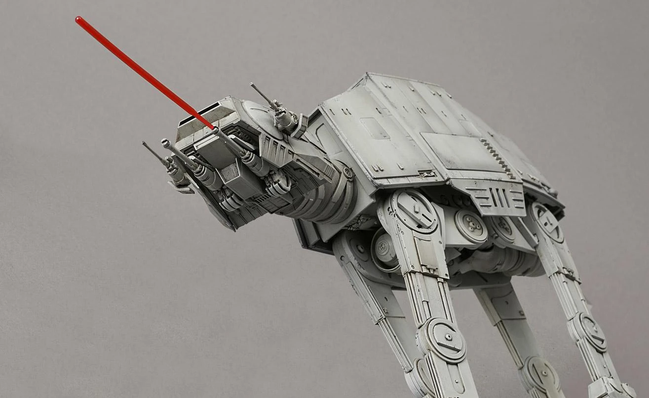 Revell Star Wars AT‑AT 1/144 plastikinis surinkimo rinkinys (Bandai)