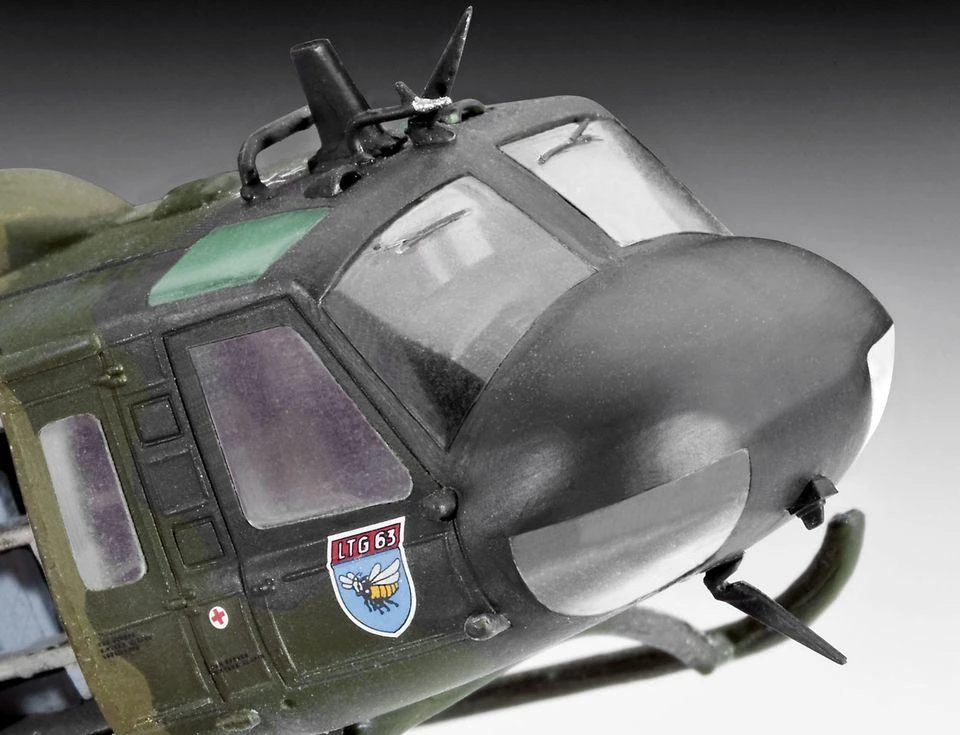 Revell lėktuvas bell uh-1d sar