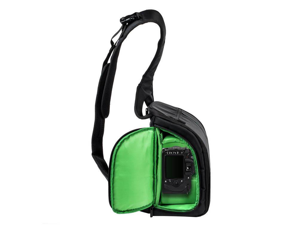 ACC CASE SLING G.MANTIS/Juodas 7470 (PS) RIVACASE