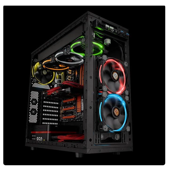 Thermaltake Riing ventiliatoriai kompiuterio korpuse su apšvietimu
