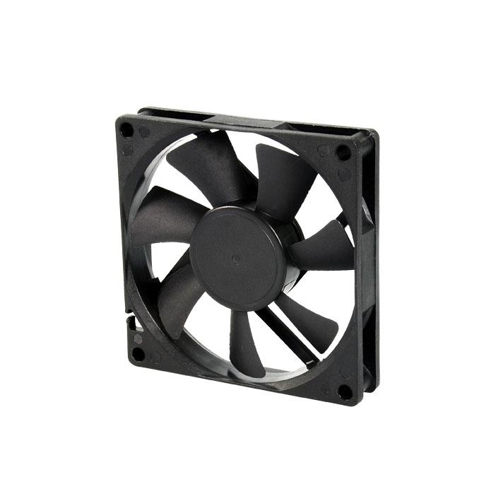 Wentylator Titan (TFD8015M12Z)