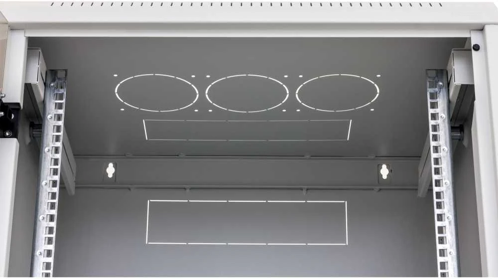 TRITON 19" vientisa spintelė 18U/600mm, nuimami šoniniai dangčiai