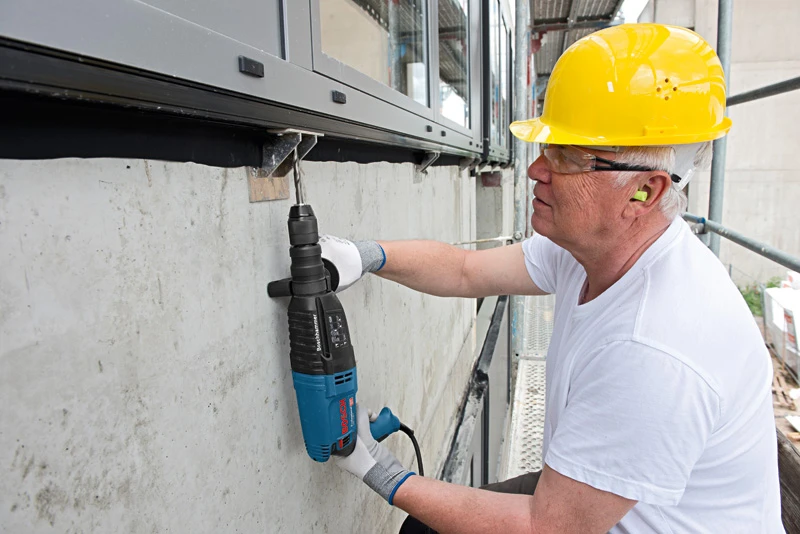 Bosch Perforatorius GBH 2-26 F su keičiamu griebtuvu
