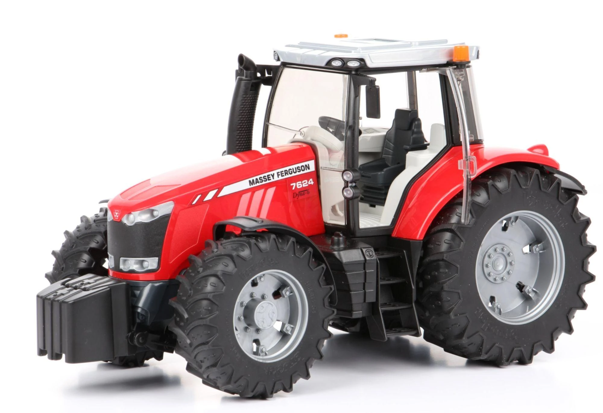 BRUDER traktorius Massey ferguson 7600, 03046