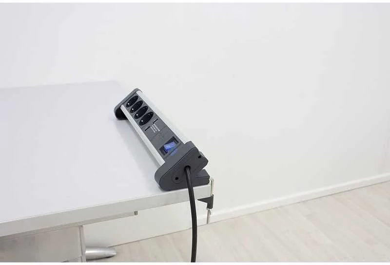 Ilgintuvas 4 lizdų AS-SCHWABE 2USB 5V/2000mA 1,5m