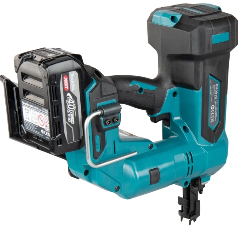 Akumuliatorinė viniakalė MAKITA 40V MAX XGT BN001GZ 34° 50-90mm