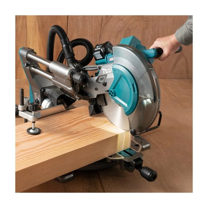 Makita LS004GZ01 skersavimo staklės pjaunant medieną