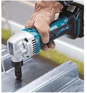 Makita DJN161Z Akumuliatorinės skardos žirklės, 18 V, plienas 1,6 mm, nerūdijantis plienas 1,2 mm, min. pjo, Be akumuliatorių ir kroviklio!