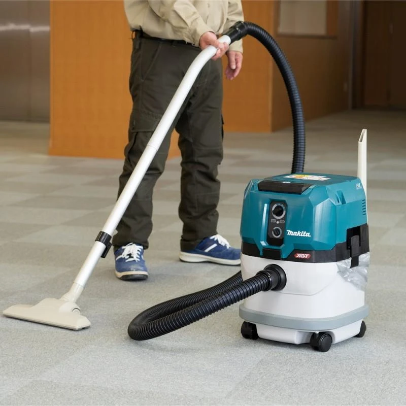 Makita VC003GLZ Akumuliatorinis XGT dulkių siurblys. 2X40V, 40Vmax. Komplektuojamas be akumuliatorių ir kroviklio.