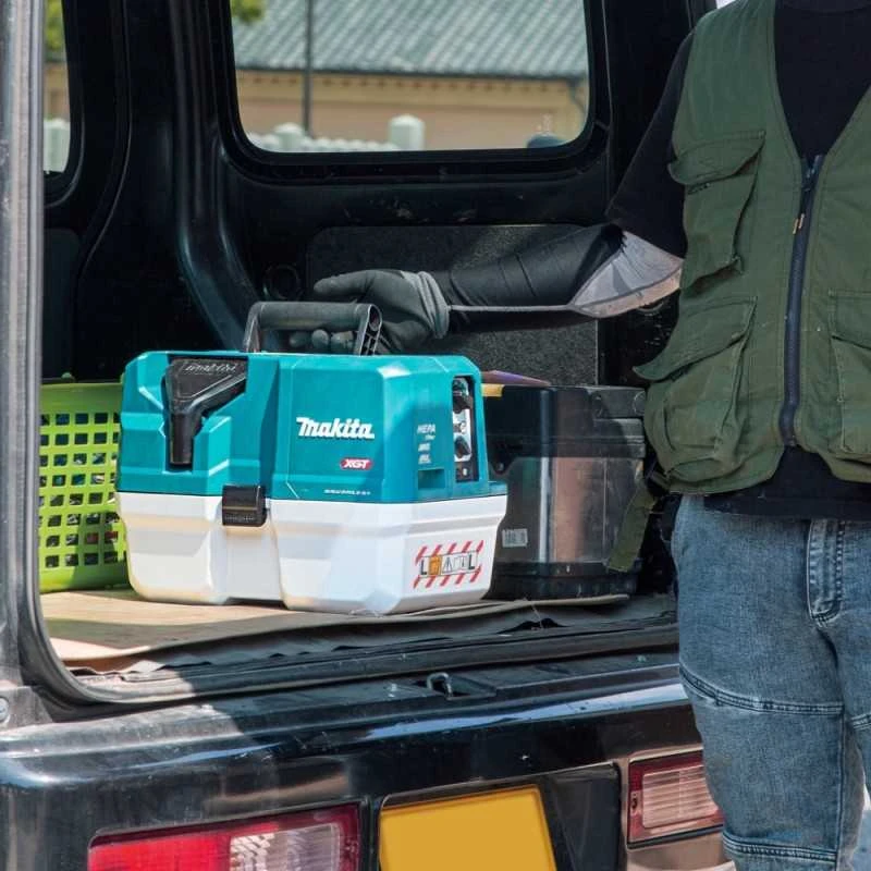 Makita VC013GLZ Akumuliatorinis dulkių siurblys 40V XGT, 7,5L, AWS, komplektuojama be akumuliatorių ir kroviklio!