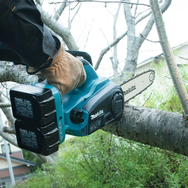 Makita DUC302Z Akumuliatorinis grandininis pjūklas, 2X18V , 300mm, Be akumuliatorių ir kroviklio!