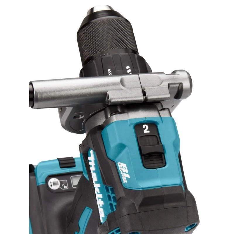 Makita DF001GM201 Akumuliatorinis gręžtuvas-suktuvas XGT, 140/68Nm, bešepetėlinis variklis, 13mm metalinis griebtuvas, 2X4,0Ah, greitasis kroviklis; MAKPAC lagaminas