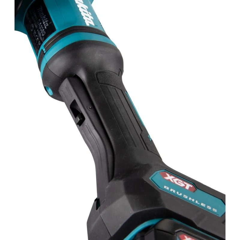 Makita GA038GZ Kampinis šlifuoklis XGT, 230MM, 6600RPM; bešepetėlinis variklis; elektrinis stabdys; AFT; XPT; AWS (be AWS lusto); "Z" versija - komplektuojamas be akumuliatoriaus ir kroviklio