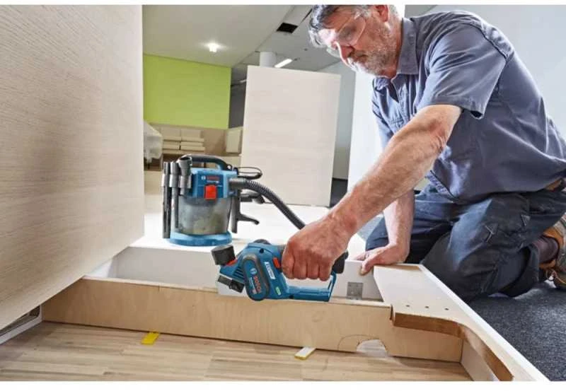 Bosch Akumuliatorinis oblius GHO 12V-20, Be baterijų ir kroviklio