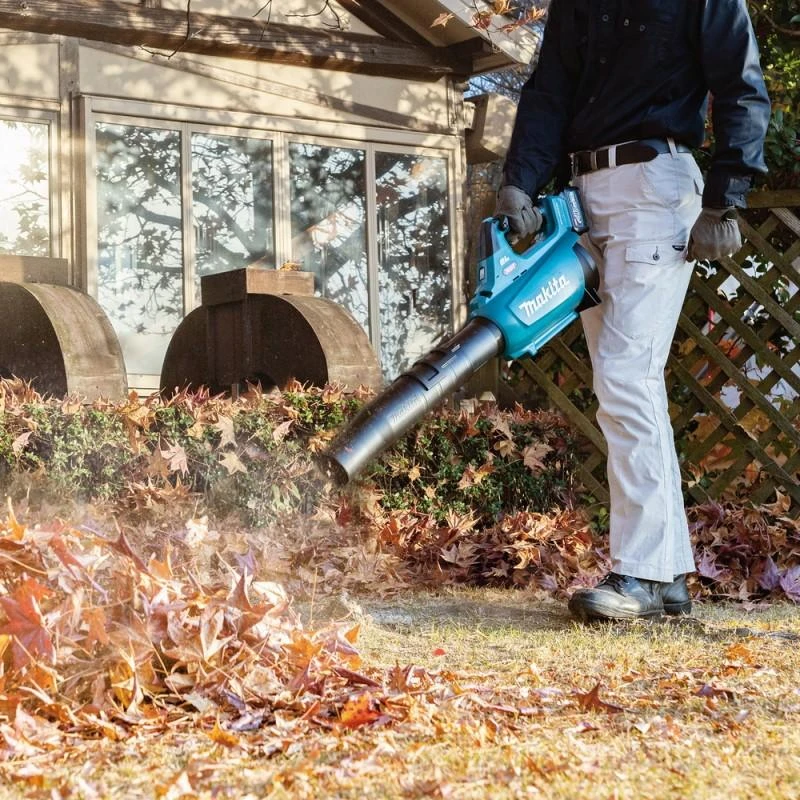 Makita UB001GZ Cordless blower, 40Vmax XGT, BL-motor 16m³/min, 64m/s; 0-23000min-1, 3,1kg, be akumuliatoriaus ir kroviklio