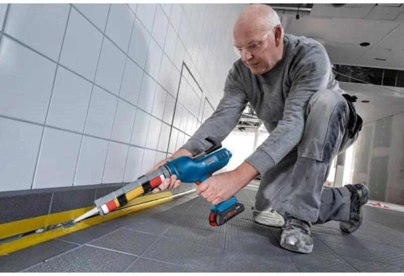 Bosch GCG 18V-310, C be akumuliatoriaus ir kroviklio
