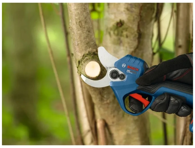 Bosch GGP18V-32 be akumuliatoriaus ir kroviklio Akumuliatorinis žirklės