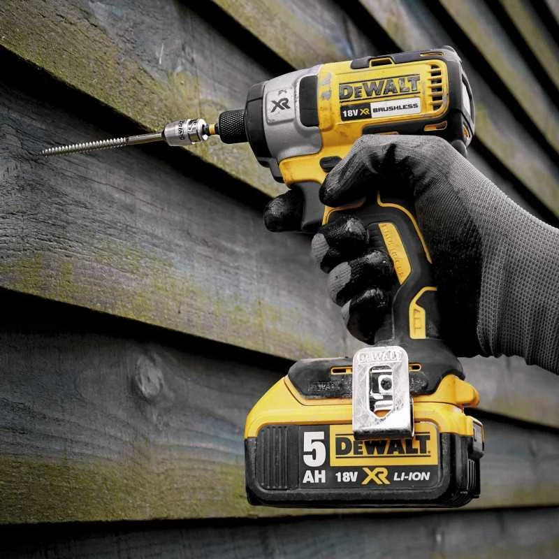 Smūginis suktuvas DeWalt DCF887N; 18 V (Be akumuliatoriaus ir pakrovėjo)