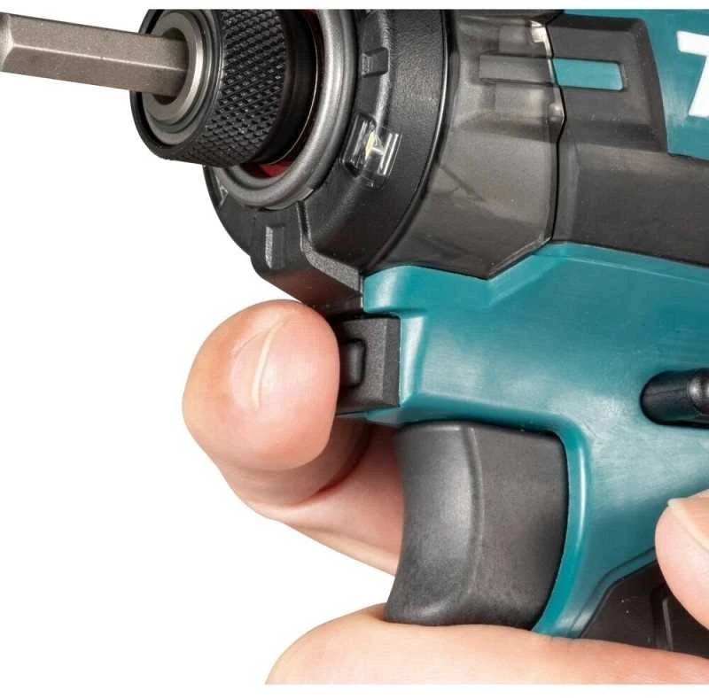 Makita TD002GZ01 Smūginis suktuvas XGT, 1/4", 220Nm, bešepetėlinis variklis, "Z" versija - komplektuojamas be akumuliatoriaus ir kroviklio