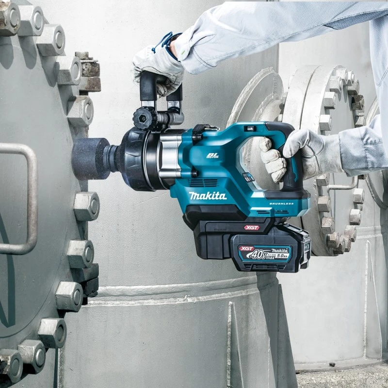 Akumuliatorinis smūginis veržliasukis MAKITA TW009GZ 40V Max XGT