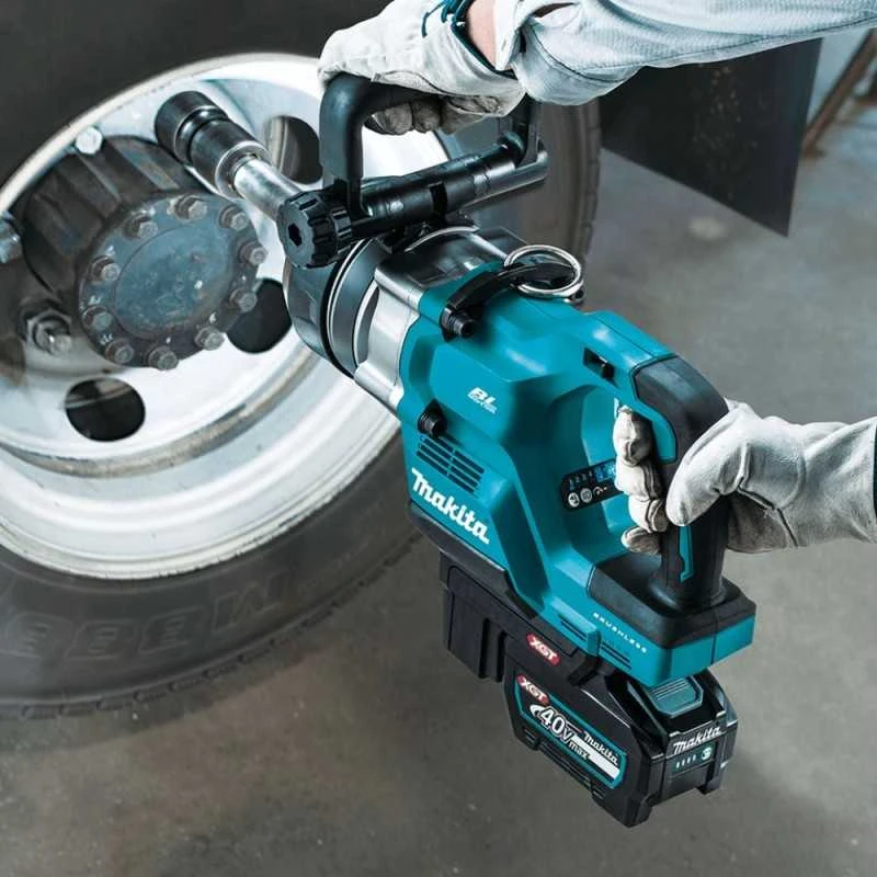 Makita TW010GZ Akumuliatorinis smūginis veržliasukis 40V XGT, 1" ilgas, 3150Nm, BL-M, be akumuliatorių ir kroviklio!