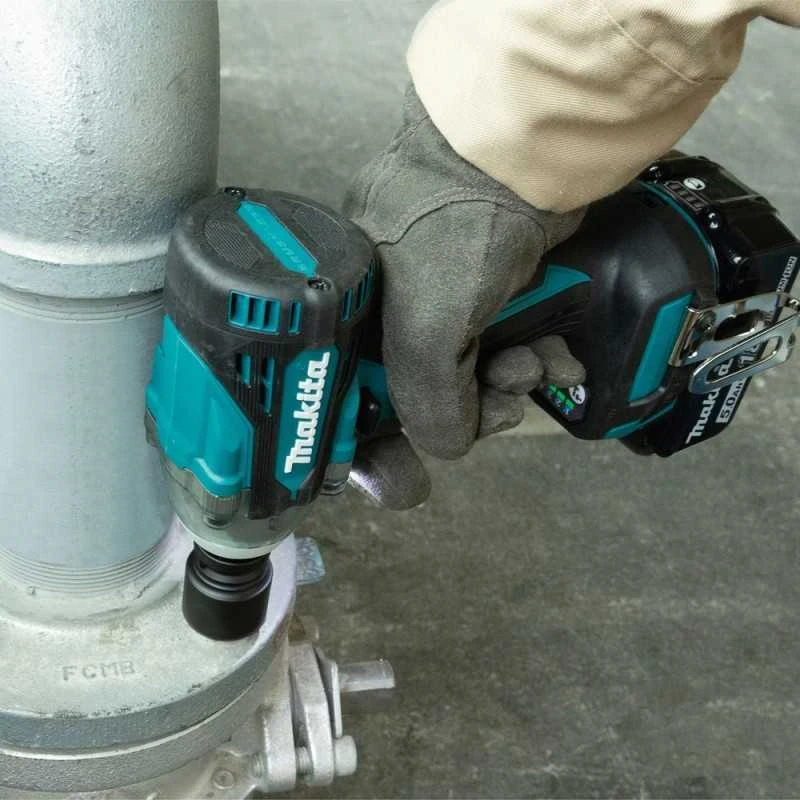 Makita DTW301Z Akumuliatorinis smūginis veržliasukis 18V, 330 Nm, LED 1/2" (PIN SHANK), Be akumuliatorių ir kroviklio!