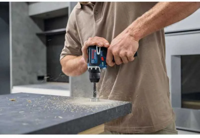 Akumuliatorinis suktuvas su metaliniu griebtuvu BOSCH GSR 12V-32 Solo CT