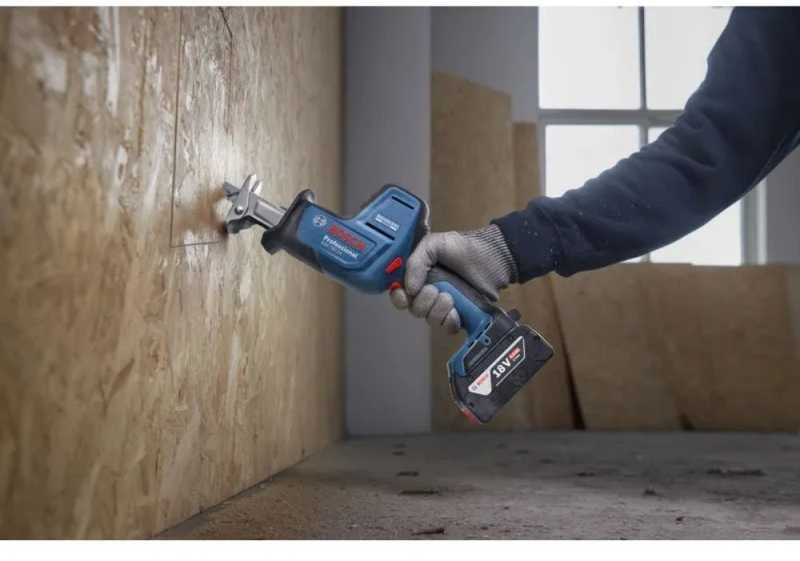 Bosch GSA 18V-24 Solo, C
