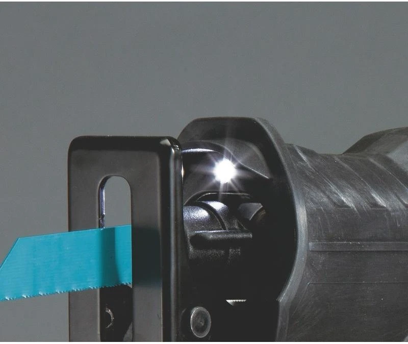 Makita tiesinis pjūklas su LED darbo žibintu