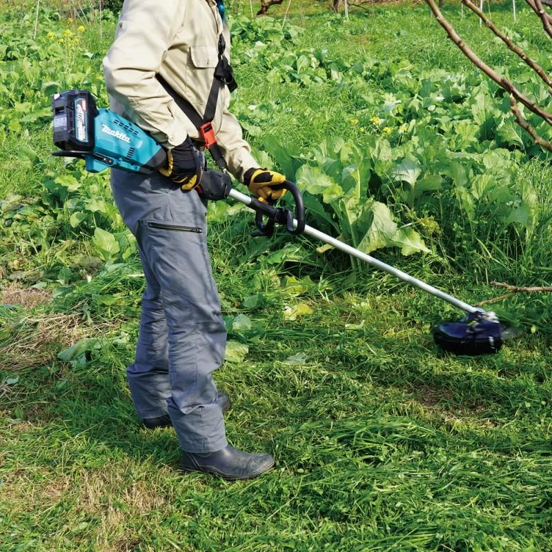 Makita UR017GZ Cordless grass trimmer, 40Vmax XGT, 330mm, BL-motor, AFT, ADT, Loop Handle, be akumuliatoriaus ir kroviklio