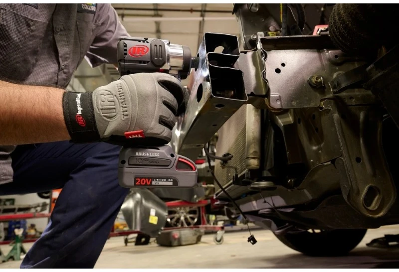 Akumuliatorinis veržliasukis INGERSOLL-RAND W9691-K4-EU su priedu