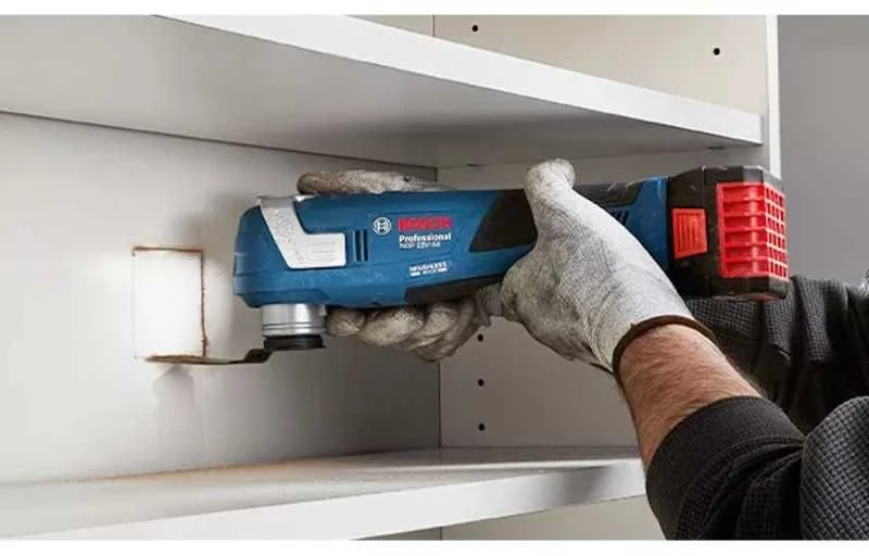 Bosch multifunkcinis įrankis GOP 18V-34 be akumuliatoriaus ir kroviklio, su priedais, LB lagaminas