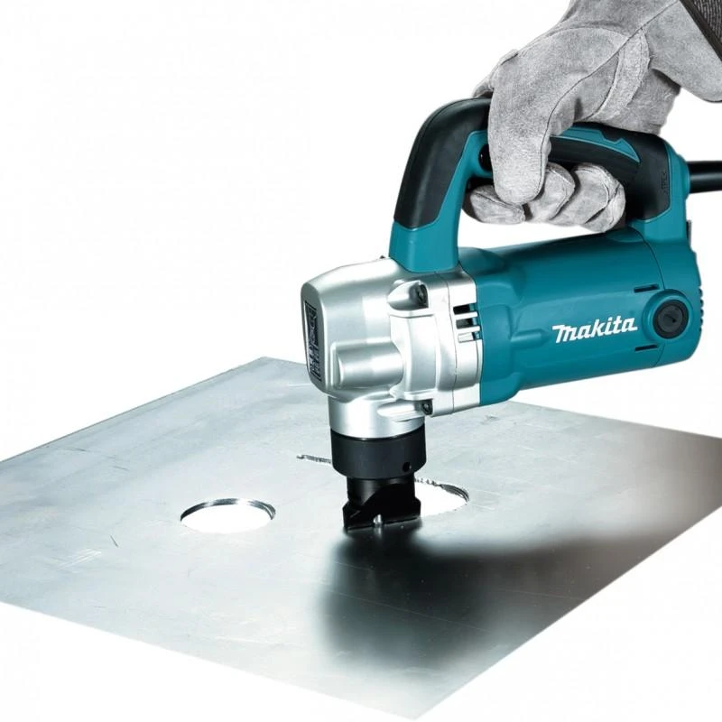 Makita JN3201J Žirklės skardai kirpti, 710 W, plienas 3,2 mm, nerūdijantis plienas 2,5 mm, MAKPACK