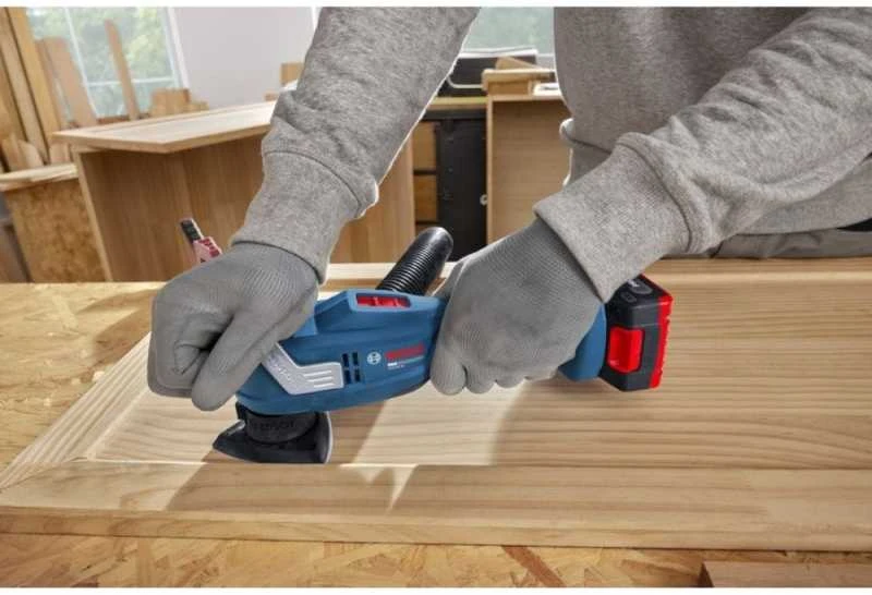 Akumuliatorinis osciliuojantis daugiafunkcis įrankis Bosch GOP18V-30 Solo, CT