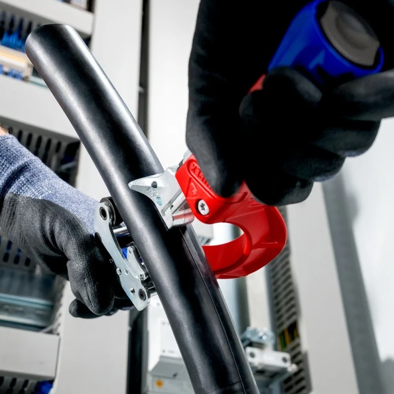 Kabelių nužievinimo įrankis KNIPEX STX60