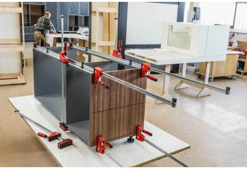 Korpusiniai spaustuvai BESSEY REVO KREV 2000x95mm