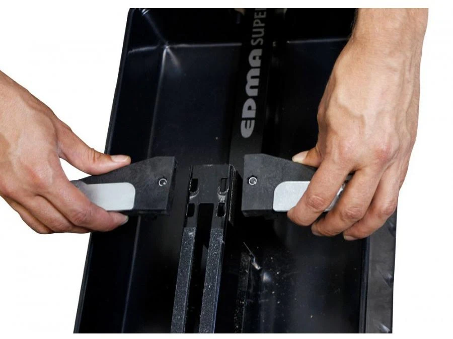 Edma STRATICUT 230mm giljotina, laminato bei vinilo grindų dangai pjauti, su atliekų surinktuvu