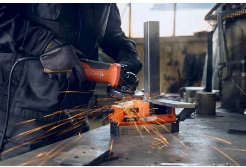 Magnetiniai spaustuvai FEIN Versamag 100mm