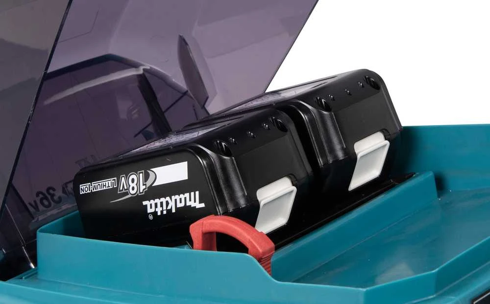Makita Akumuliatorinė vejapjovė DLM538PG2