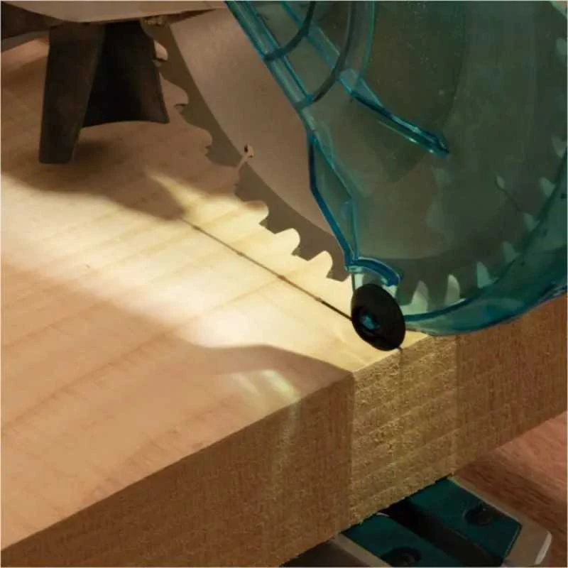 Medžio pjovimo staklės MAKITA LS0816F 1200 W