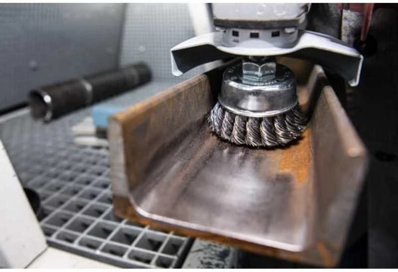Metalinis šepetys-taurelė KLINGSPOR BT 600Z 65/M14 0,5
