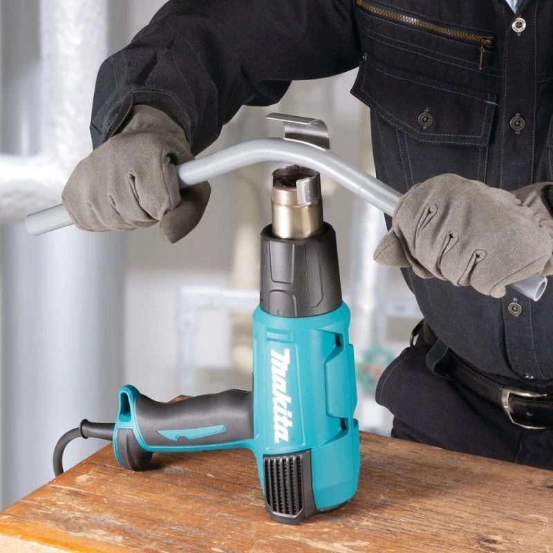 Makita HG6531CK Fenas 2000W, 80-650°C, Digital temp control & adjusting, 4 priedai