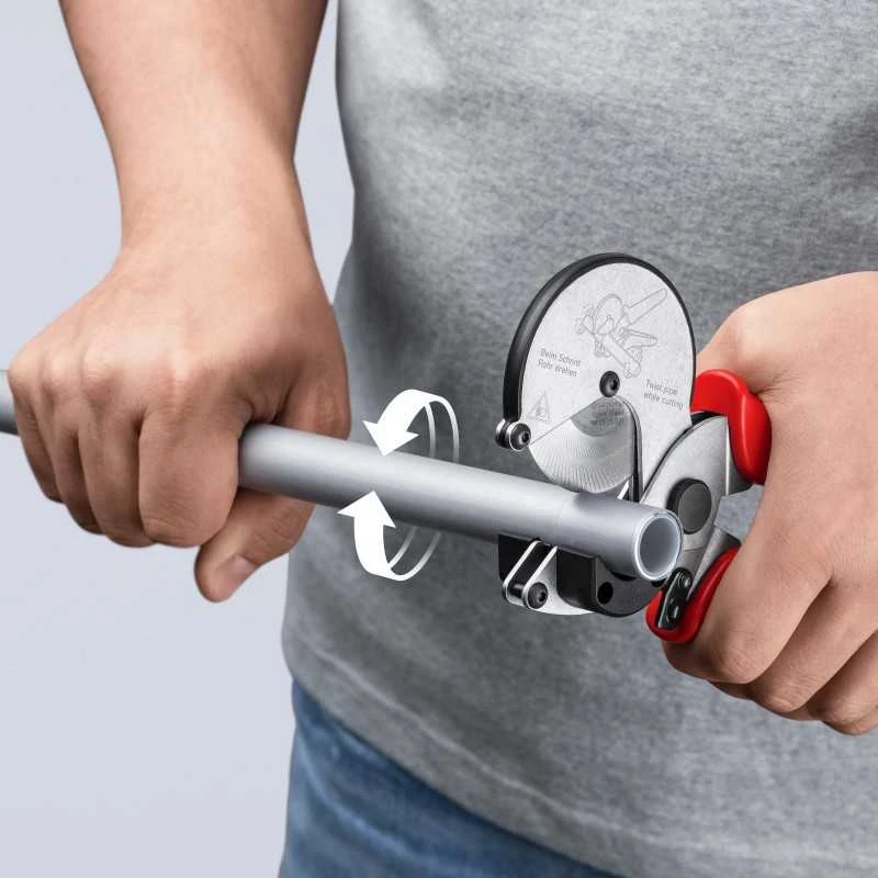 Plastikinių vamzdžių kirpimo replės KNIPEX 9025
