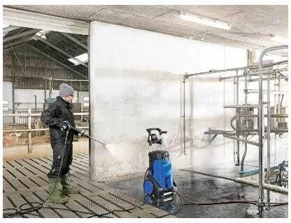Nilfisk-ALTO MC 4M-180/740 ūkio patalpų valymo procese